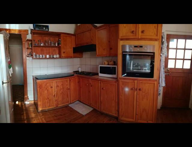 5 BEDROOM HOUSE FOR SALE IN BOSTON